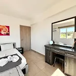 Symphony Apartment *